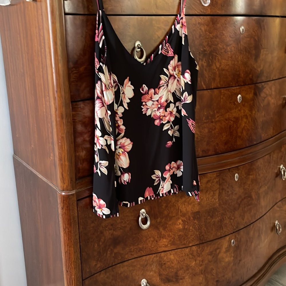 White House Black Market reversible Cami - Picture 2 of 2
